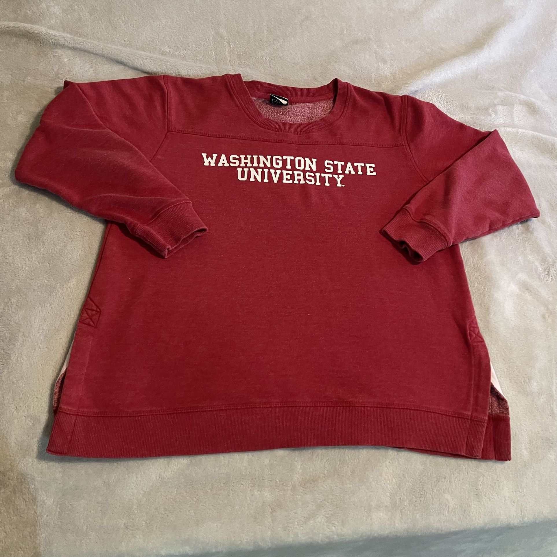 WSU Cougars Sweater Adult Medium Red Sweatshirt Pullover Athletic NCAA Crew Neck