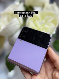Unlocked - Samsung Galaxy Zflip 3 128 Gb and clean imei