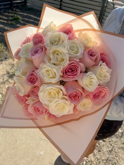 Flower Bouquets and arrangements