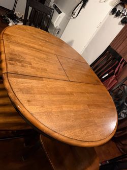 Kitchen table