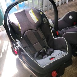   INFANT Carseat $20 With Base.