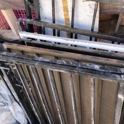 METAL GATES DIFFERENT SIZES 