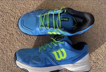 Kids Athletic Shoes, Size 4.5 New condition, worn once