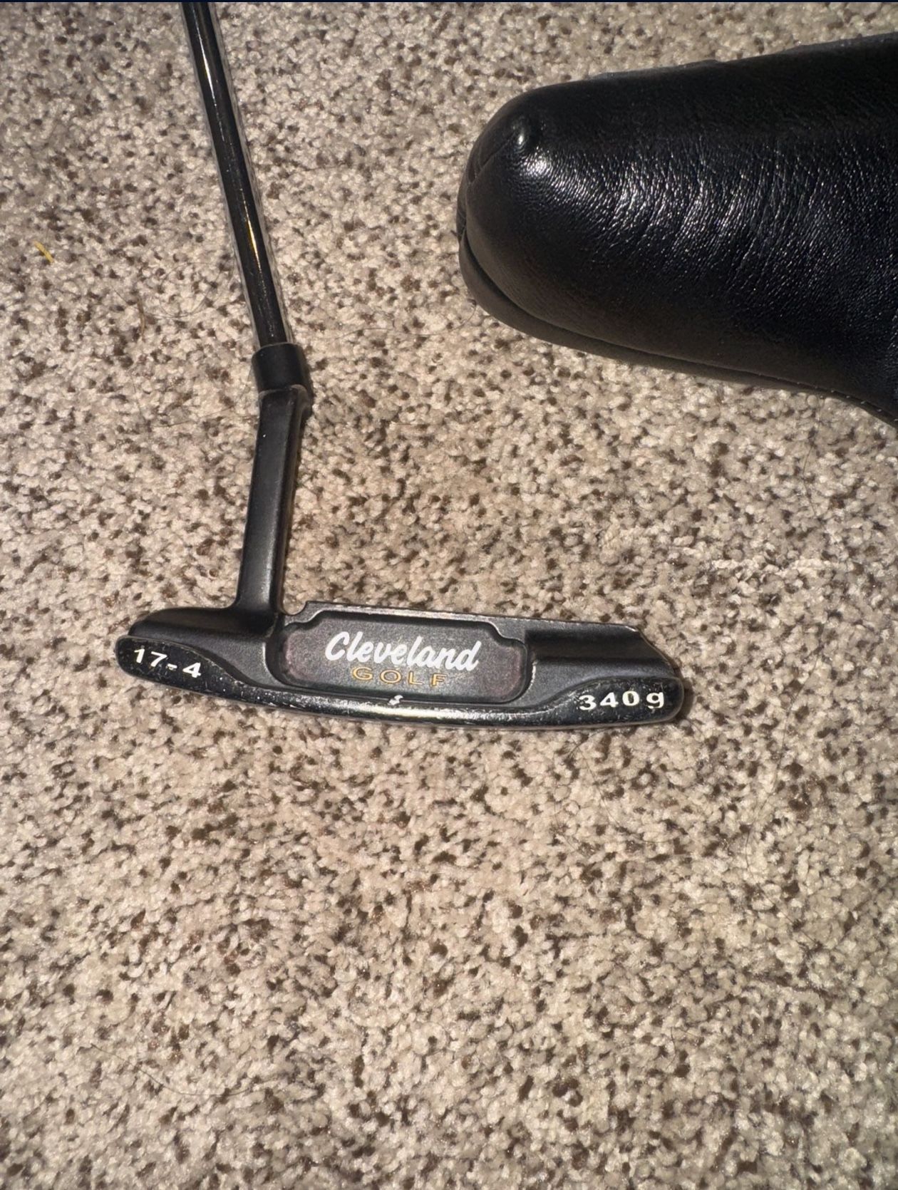 Cleveland Blade Putter w/ USA Headcover & Superstroke Grip