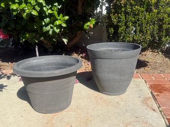 Decorative Outdoor Flower Pots