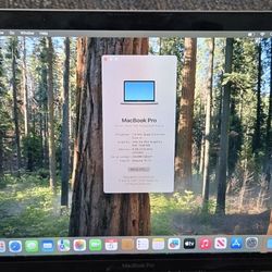 2020 Macbook Pro, I5, 256GB