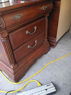 2 cabinets 25 each