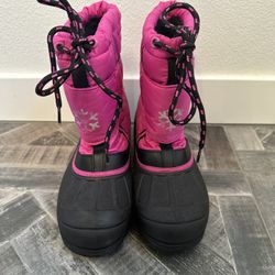 Snow boots Girls Size 2 Youth 