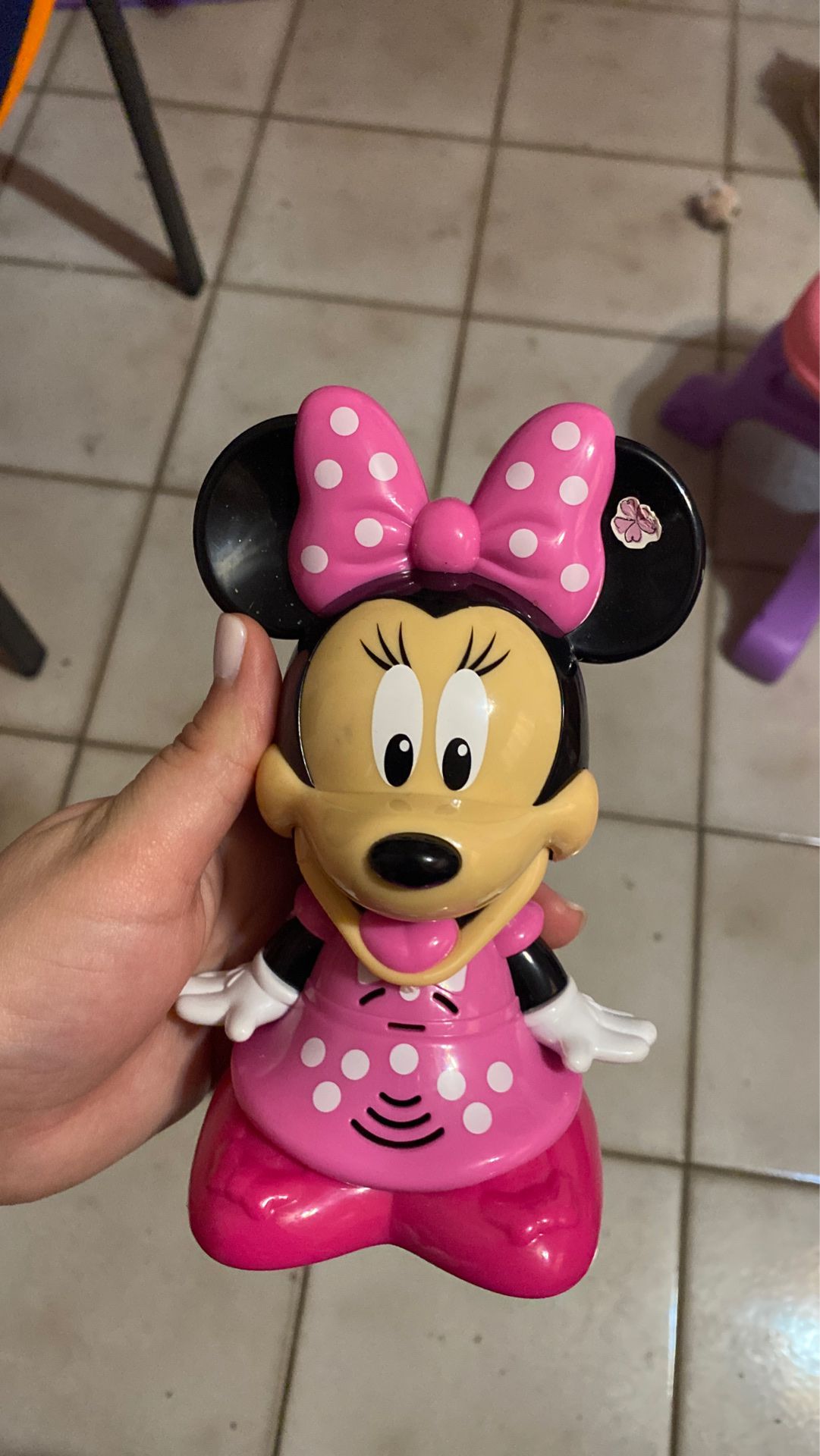 Minnie light toy