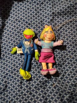 Retro Kermit and Miss Piggy from Blockbuster 1998