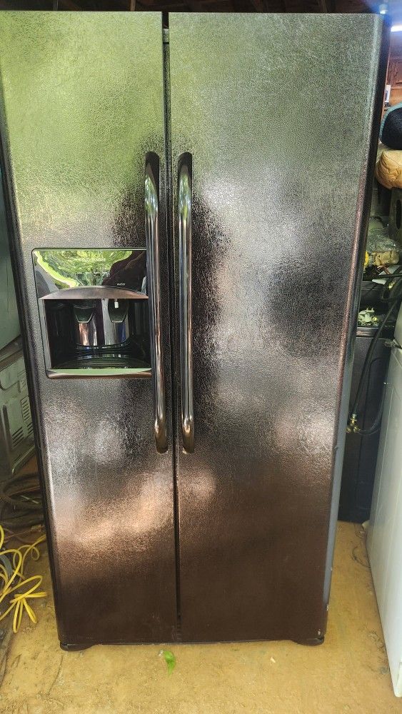 Frigidaire Refrigerator Black Side By Side