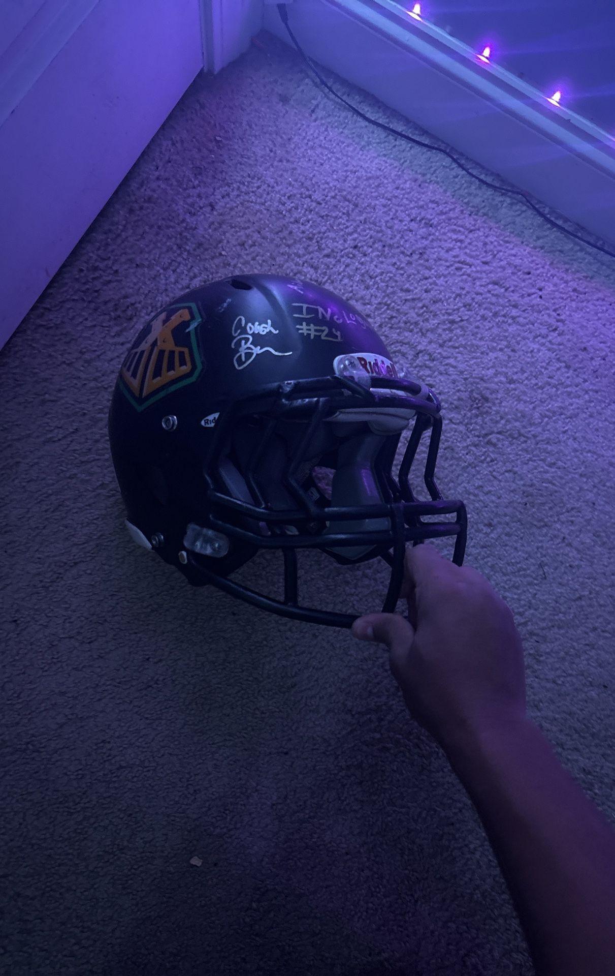Riddle Size Meddium Helmet Send Offers