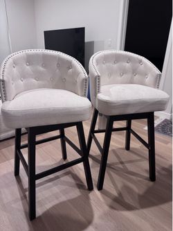 Set of 2 31’’ Swivel Bar Stools