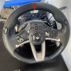 XBox Driving wheel and pedal set