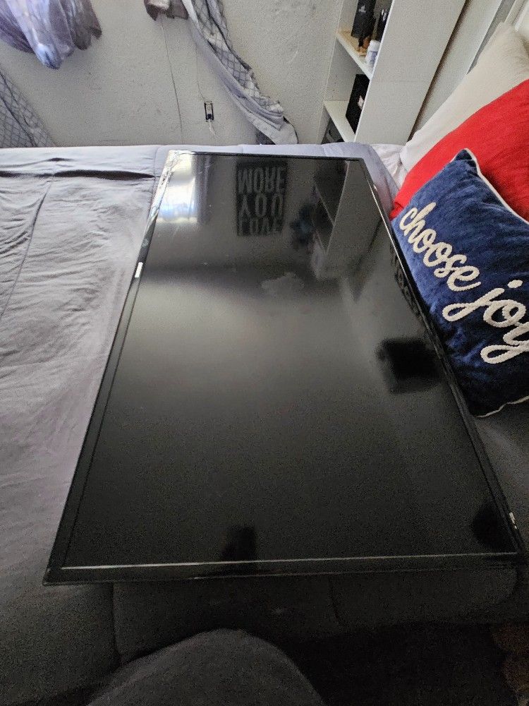 SAMSUNG TV