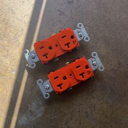 120v Outlets