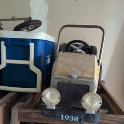 1938 Antique Pedal Car