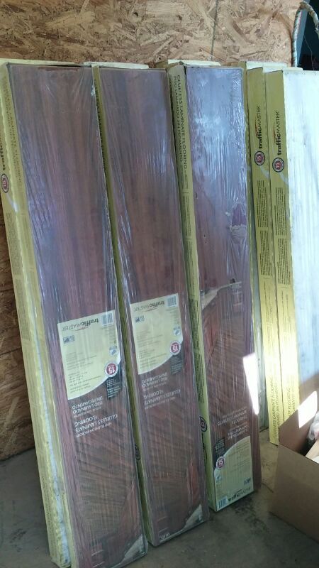 New Ellenton Hickory Glueless Laminated Flooring For In New Ellenton Hickory Glueless Laminated Flooring For In Fallbrook Ca Offerup