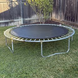 Free Trampoline