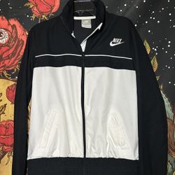 Nike Windbreaker 