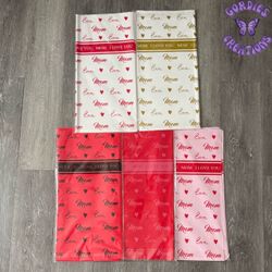 Love Mom Floral Bouquet Wrapping Paper