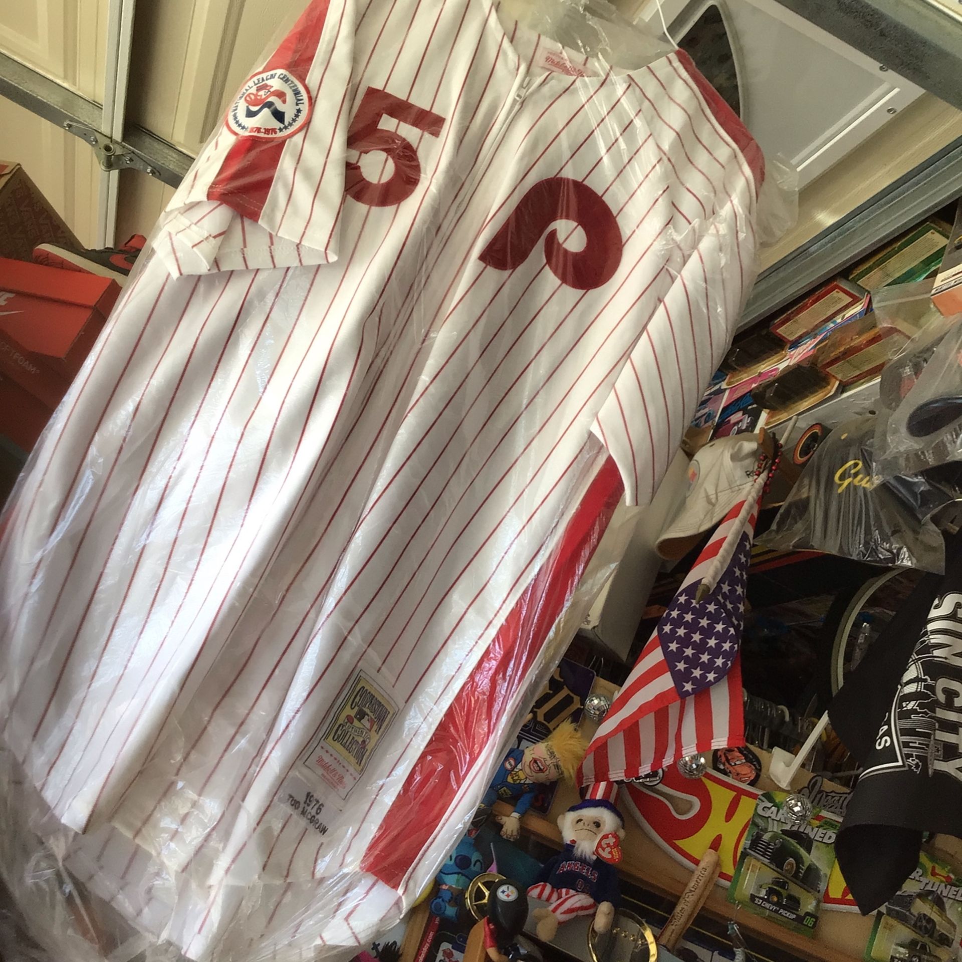 Cooperstown Collection Philadelphia Phillis Vintage Baseball Jersey Size 52