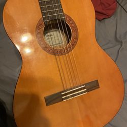Yamaha C40 Classical Guitar