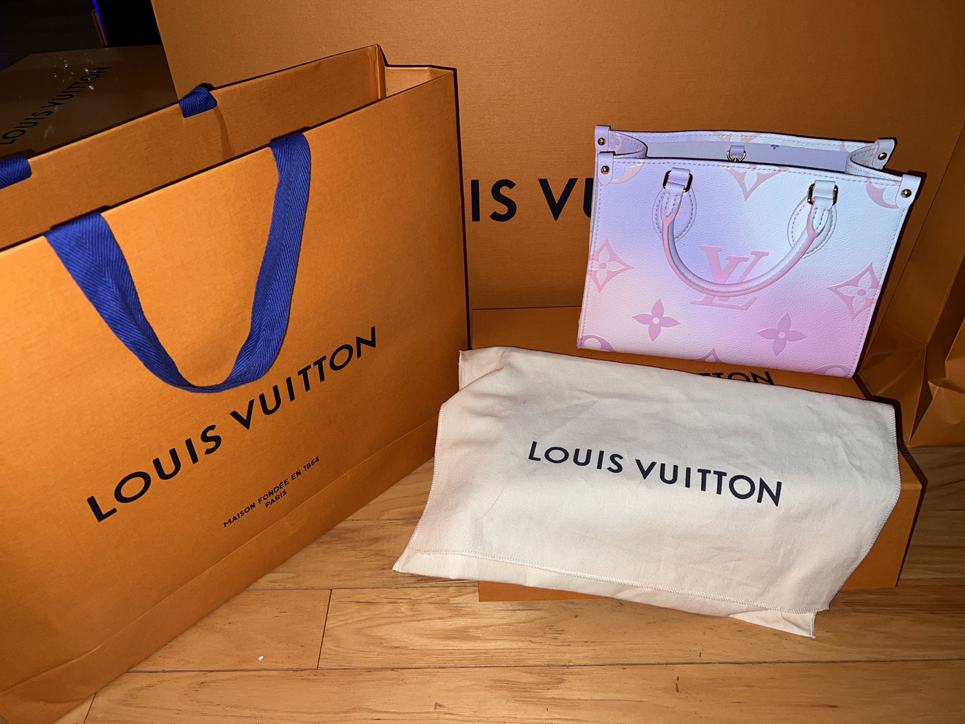 Louis Vuitton Onthego MM M20510 Sunrise Pastel - Luxuryeasy