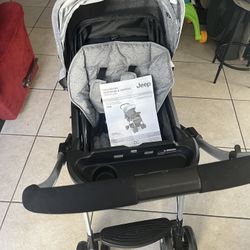 Unlimited Reversible Handle Stroller! 