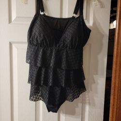 Swimsuit Size 16 Woman's And Swimsuit Cover  Size 21 Women's 