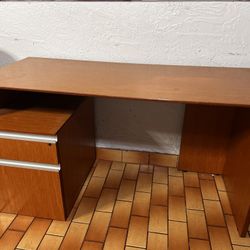Desk with File Cabinet 