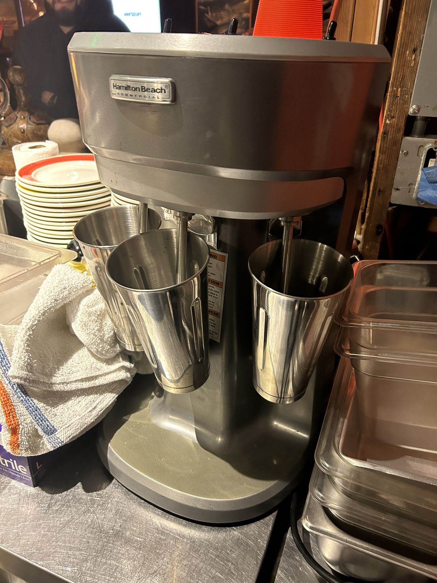 Hamilton Beach HMD400 Triple Spindle Drink/ Milkshake Mixer - 120V