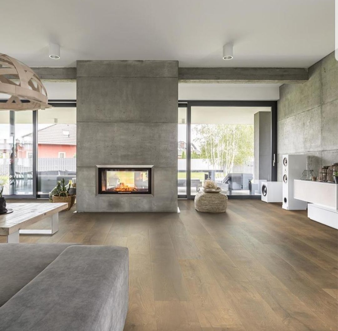 Pergo Wheaton Oak Laminate Flooring