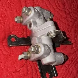 94-97 Integra NON-ABS 4040 brake proportioning valve,ef9,crx,eg6,dc2,ek9,em1.
