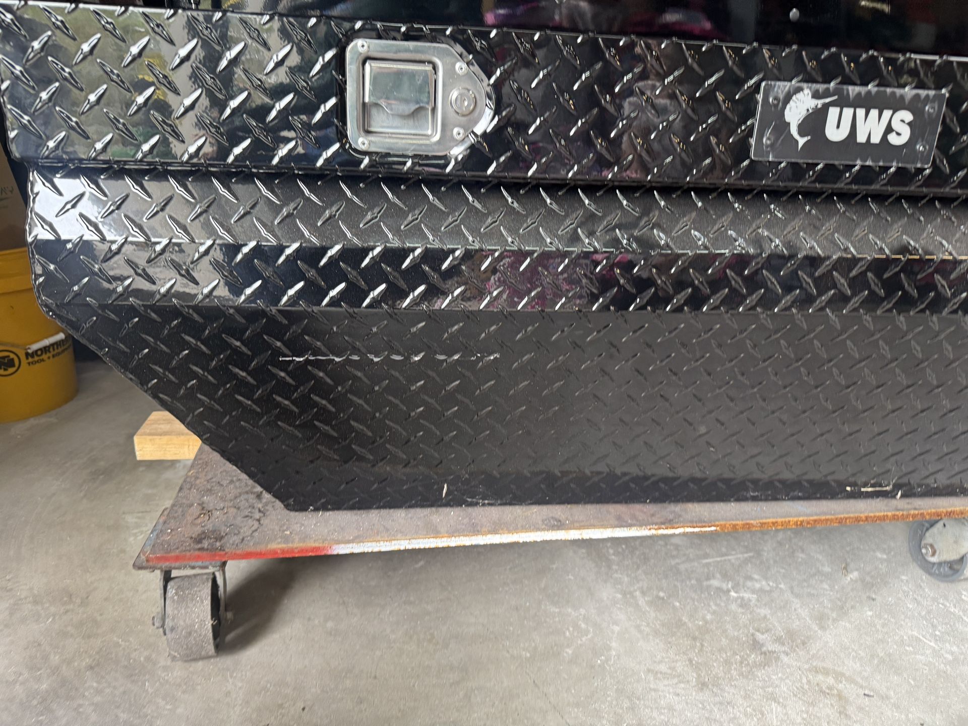 Uws Truck Tool Box