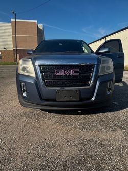 GMC Terrain SUV – Gray