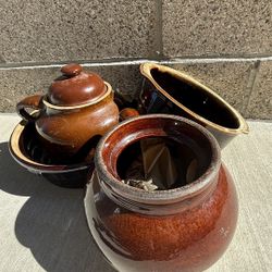 Vintage USA Stoneware Crocks Set – Rustic Brown Glaze