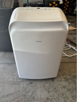 Insignia Portable Ac