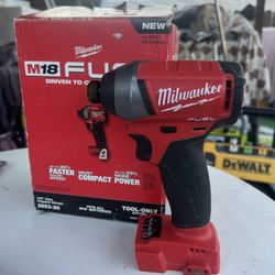 Milwaukee M18 FUEL 18V Brushless Cordless 1/4 in. Hex Impact Driver (Tool-Only)