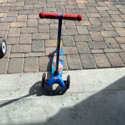 Hot Wheels Scooter