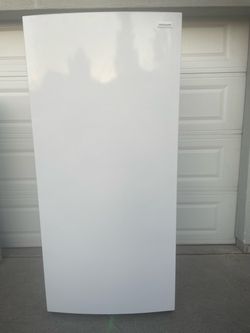 2024 Frigidaire 20 cu ft frost free standup freezer for $450. Dimensions are 32Wx38Dx71H. Pick up only.