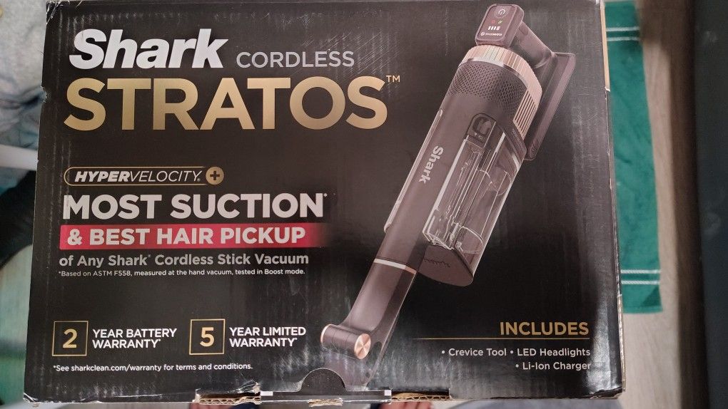 Shark Stratos Cordless vacuum cleaner