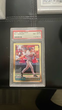 2001 Topps gold trading card