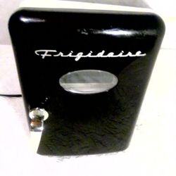 Mini Frigidaire 