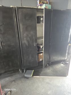 Garage lockers