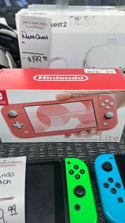 Nintendo Switch Lite – Coral