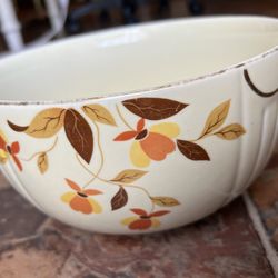 Vintage Hall Jewel Tea Autumn Leaf Design Mixing Serving Bowl Medium 7”/Vintage Hall’s Superior Autumn Leaf Nesting Bowl With Gold Detail