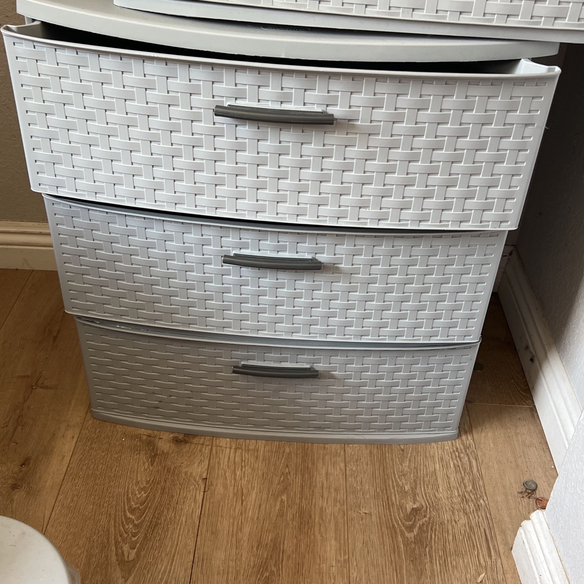 Plastic Drawers 