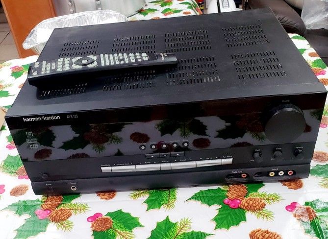 on AVR 125 5.1 Home Theater Stereo Reciever with Remote In Great Working Condition