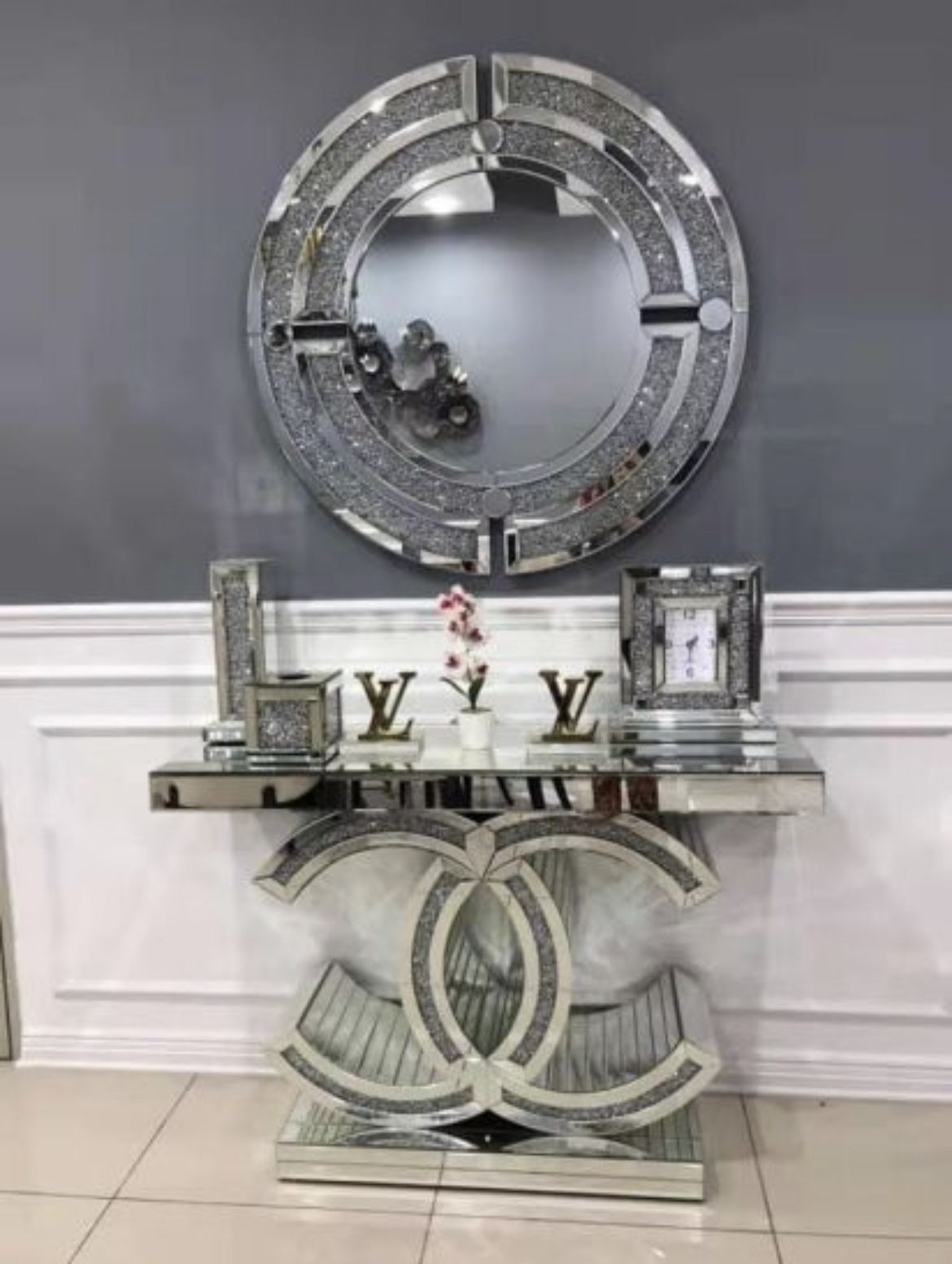 New C Design Console Table + Mirror Set
